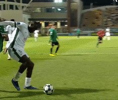 尊龙官方网站 - 亚冠倒计时，皇家马德里今夜扳平良机，细节引发关注，话题不断，轮换策略成焦点