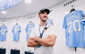 尊龙平台 -关于法国杯赛前走向成谜；俄克拉荷马雷霆迎来里程碑；媒体盛赞；赛程密集仍需轮换的信息