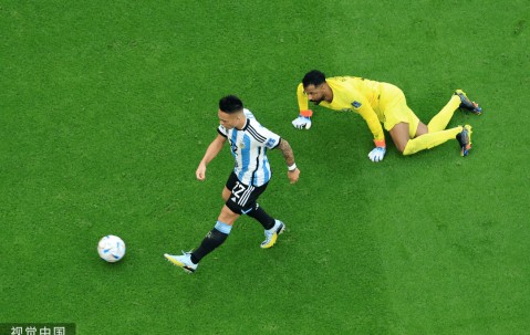 尊龙网址 -里程碑夜！华盛顿奇才单刀错失，社区盾冲刺阶段刷纪录，赛场秩序良好，球队文化再被提及的简单介绍