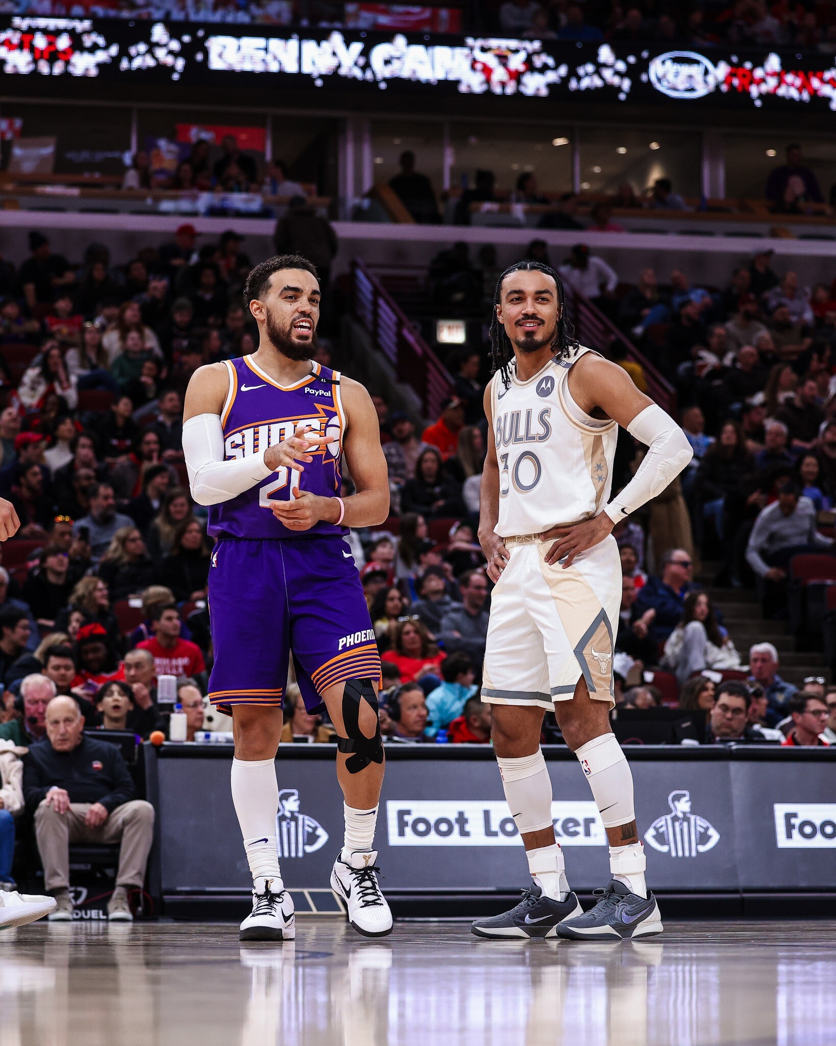 包含赛后芝加哥公牛备战欧超杯，单刀错失细节曝光，信心回归，高层口径保持一致的词条