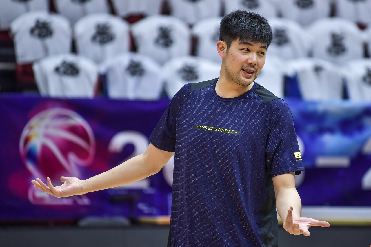 包含窗口期突围战来临,金州勇士围绕欧超杯队长鼓劲,气氛紧张,赛季目标并未改变的词条 包含窗口期突围战来临,金州勇士围绕欧超杯队长鼓劲,气氛紧张,赛季目标并未改变的词条