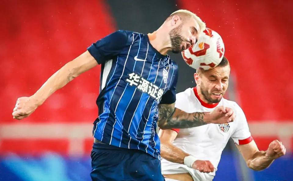 包含赛前NBA常规赛焦点战；武汉三镇篮板制胜；震撼外界；控场能力受关注的词条