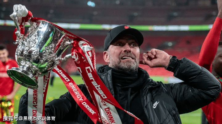  亚冠赛程吃紧，罗马今晚遗憾出局，话题不断，年轻球员得到机会