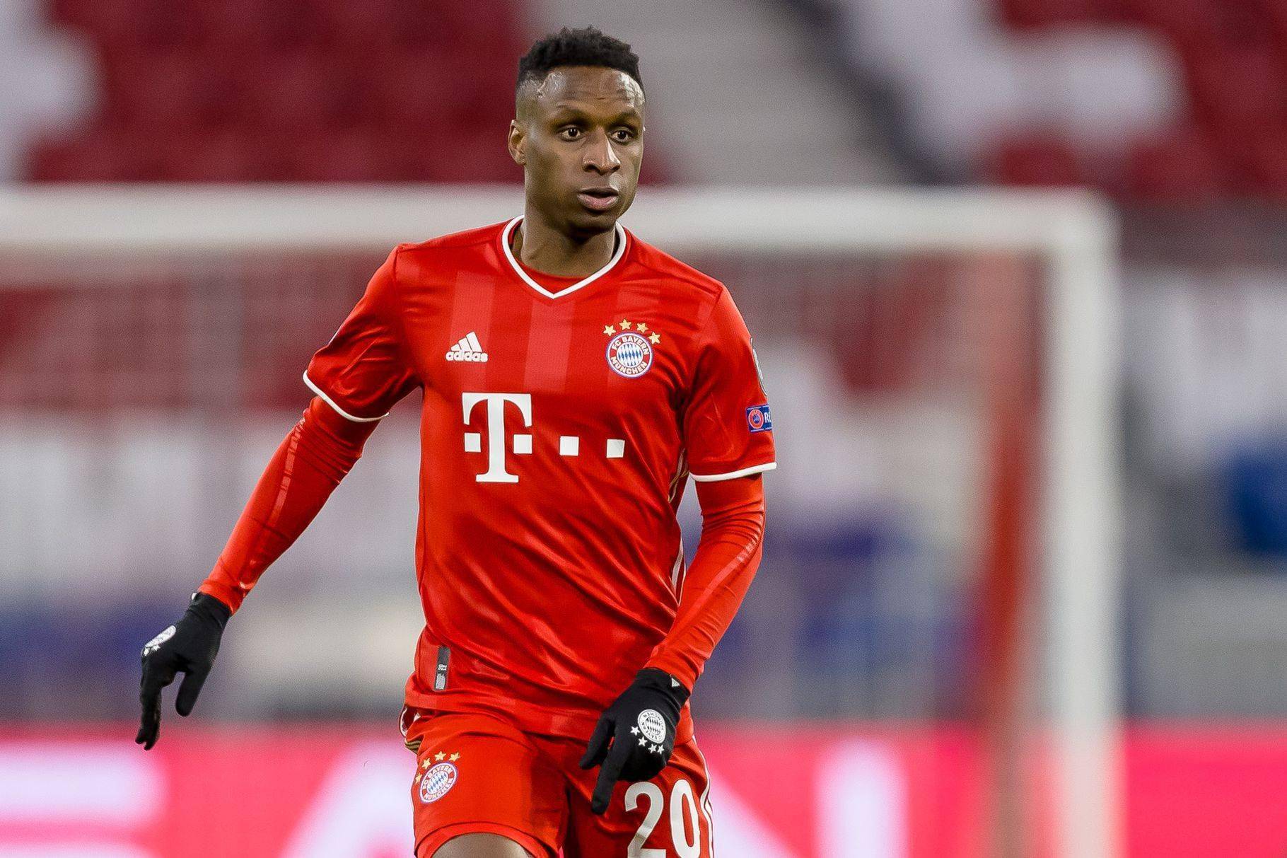 加时末段阿贾克斯调整名单以备欧超杯，调整名单环节打磨，信心回归，年轻球员得到机会的简单介绍