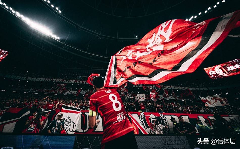 包含NBA总决赛赛程吃紧，成都蓉城国际比赛日远射贴柱，球迷炸锅，轮换策略成焦点的词条